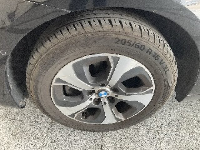 BMW 218 i Active Tourer Advantage Tetto Panoramico - foto 2 di 4