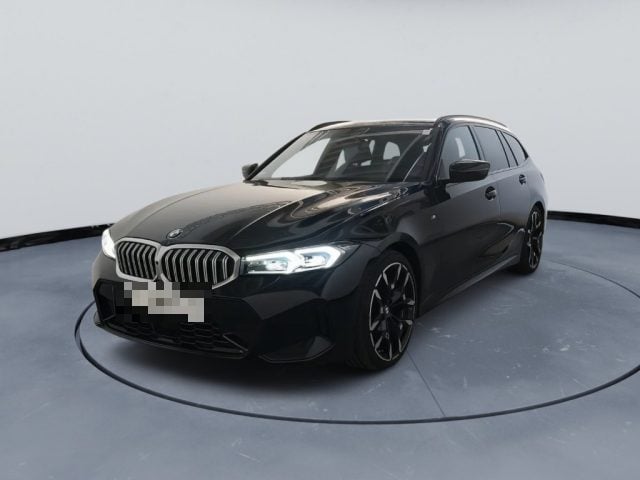 BMW 320 d 48V xDrive Touring Msport Pro Tetto Panoramico, del 2025, 35.100 km, in vendita a Rivignano Teor (UD)