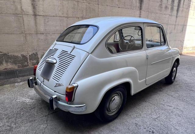 Fiat 600 600 D d'epoca a ARIENZO