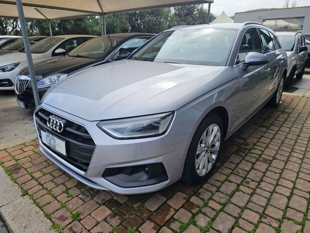 Audi A4 Avant 30 TDI/136 CV S tronic Business Advanced usato a SINISCOLA