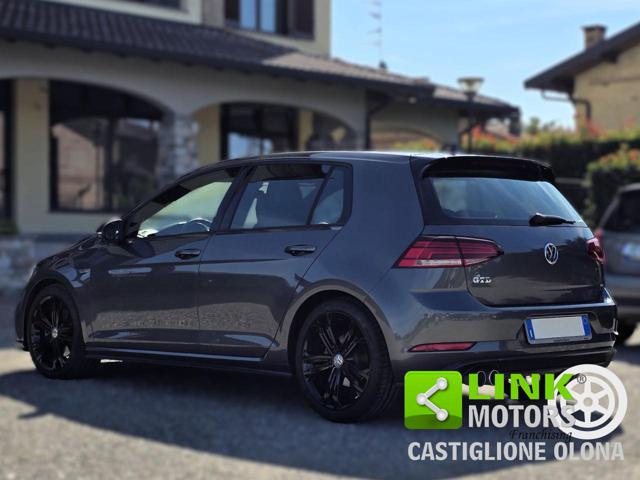 Volkswagen Golf GTD 2.0 DSG BlueMotion - foto 2 di 4