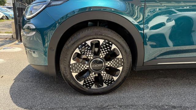 Fiat 600 HYBRID 1.2 110CV DCT MHEV LA PRIMA*24M.G.*CAM360°* - foto 4 di 4