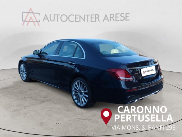 Mercedes-Benz E 220 d 4Matic Auto Premium - foto 3 di 4