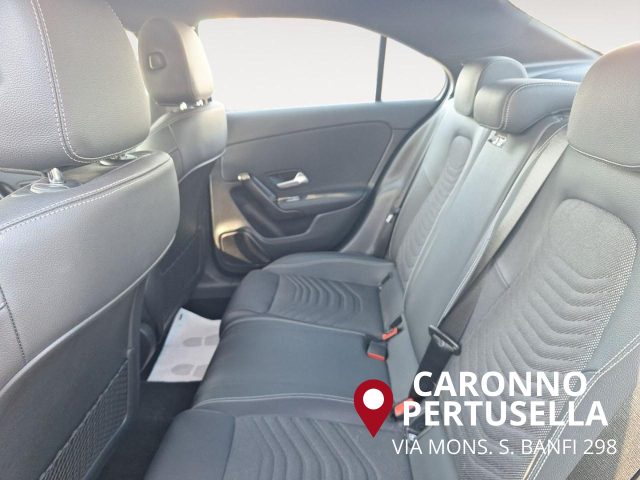 Mercedes-Benz A 250 e hybrid EQ Business, del 2022, 42.700 km, in vendita a Caronno Pertusella (VA)