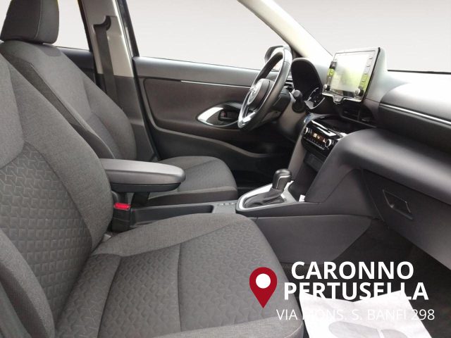 Toyota Yaris Cross 1.5 Hybrid 5p. E-CVT Business GARANZIA3ANNI, del 2022, 40.400 km, in vendita a Caronno Pertusella (VA)