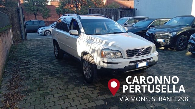 Volvo XC90 D5 AWD Geartronic Executive 7 posti/gancio traino - foto 3 di 4