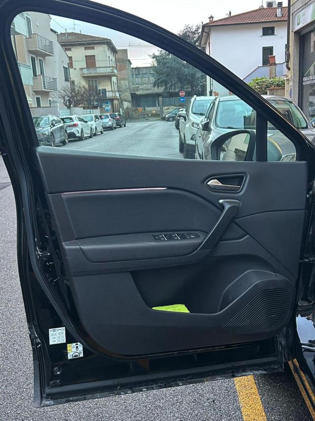 Renault Captur Plug-in Intens- NEOPATENTATI- TUTTO INCLUSO usato a PRATO