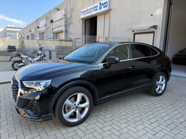 Audi Q3 45 TFSI e S tronic FRECCE DINAMICHE BAULE ELETTRIC - foto 2 di 15