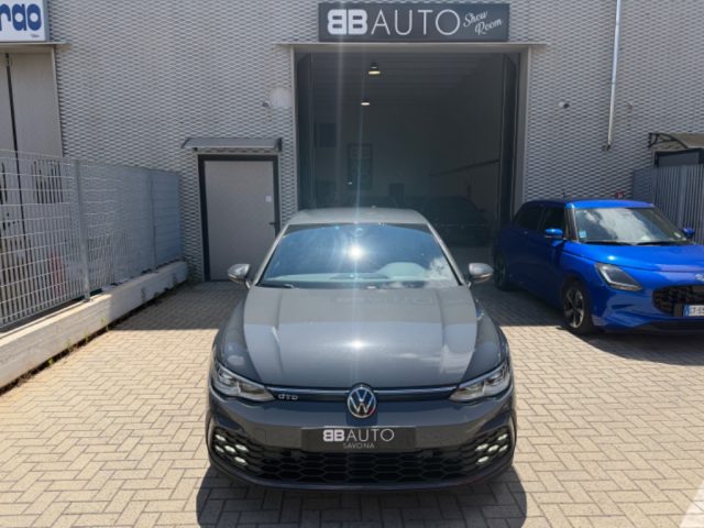Volkswagen Golf GTD 2.0 TDI DSG GTD DCC IQ LIGHT CERCHI 19' usato a SAVONA