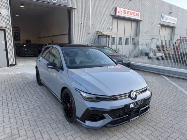Volkswagen Golf GTI 2.0 TSI DSG GTI CLUBSPORT AKRAPOVIC PELLE TETTO - foto 4 di 4