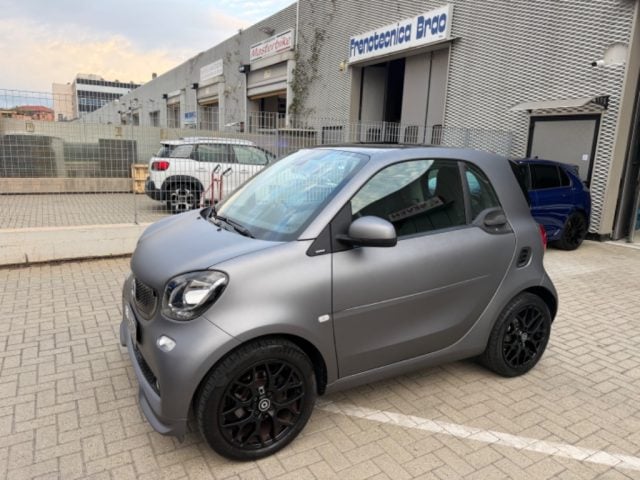 smart forTwo 70 1.0 twinamic Superpassion SPECIAL PAINT - foto 4 di 4