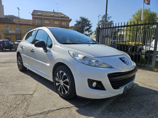Peugeot 207 Plus 1.4 8V 75CV 5p. ECO GPL - foto 2 di 4