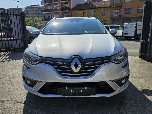 Renault Megane Sporter dCi 8V 110 CV EDC Energy Bose - foto 2 di 4