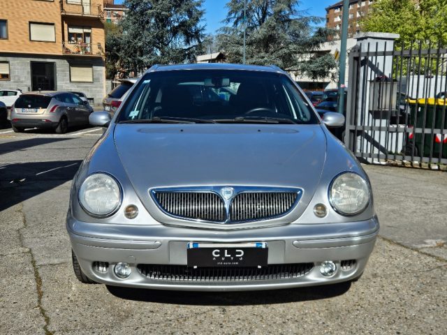 Lancia Lybra 1.8i 16V VVT cat Station Wagon - foto 2 di 4