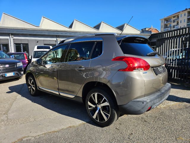 Peugeot 2008 1° serie BlueHDi 100 Active, del 2016, 185.519 km, in vendita a Torino (TO)