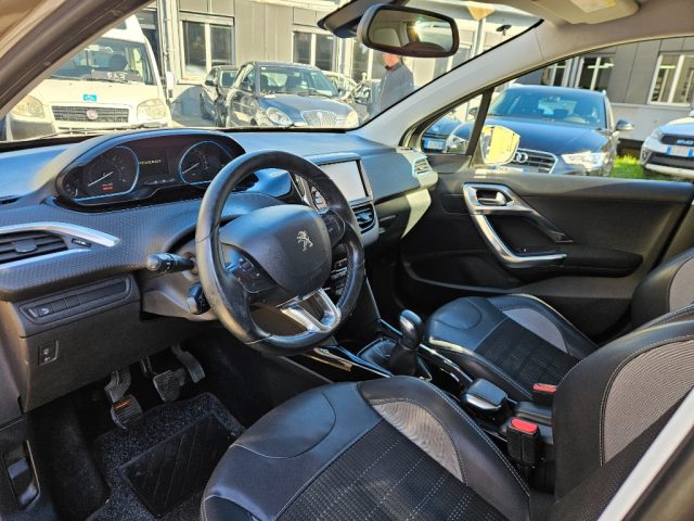 Peugeot 2008 1� serie BlueHDi 100 Active usato a TORINO