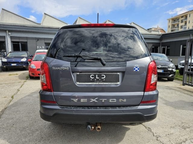 SsangYong Rexton W 2.2 Diesel 4WD A/T 7POSTI - foto 4 di 4