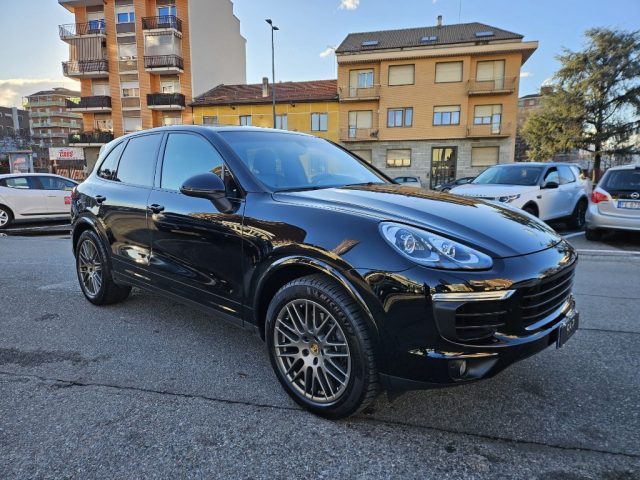 Porsche Cayenne 3.0 Diesel - foto 3 di 4