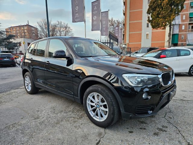 BMW X3 sDrive18d Business Advantage Aut. - foto 3 di 4