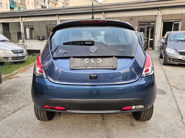 Lancia Ypsilon 1.0 FireFly 5 porte S&S Hybrid - foto 4 di 4