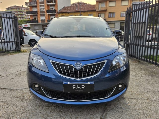 Lancia Ypsilon 1.0 FireFly 5 porte S&S Hybrid - foto 2 di 4