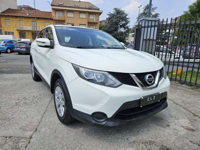 Nissan Qashqai 1.2 DIG-T - foto 2 di 4