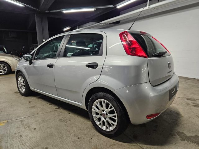 Fiat Punto 1.3 MJT II S&S 85 CV 5 porte ECO Street - foto 4 di 4