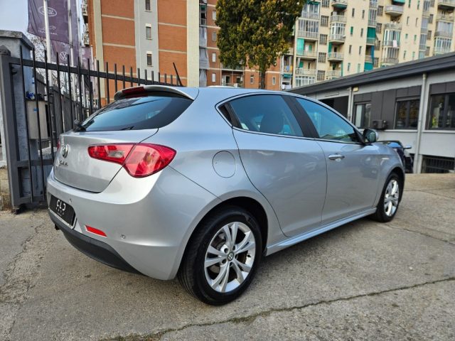 Alfa Romeo Giulietta 1.6 JTDm-2 105 CV - foto 4 di 4