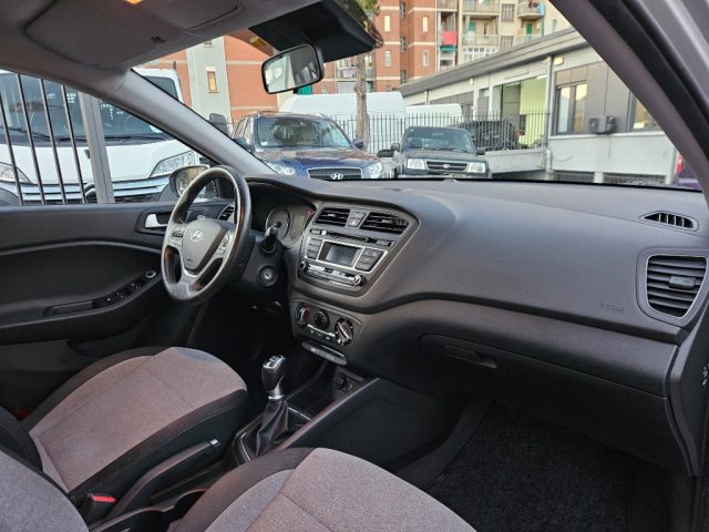 Hyundai i20 1.1 CRDi 12V 5 porte Style, del 2017, 120.732 km, in vendita a Torino (TO)