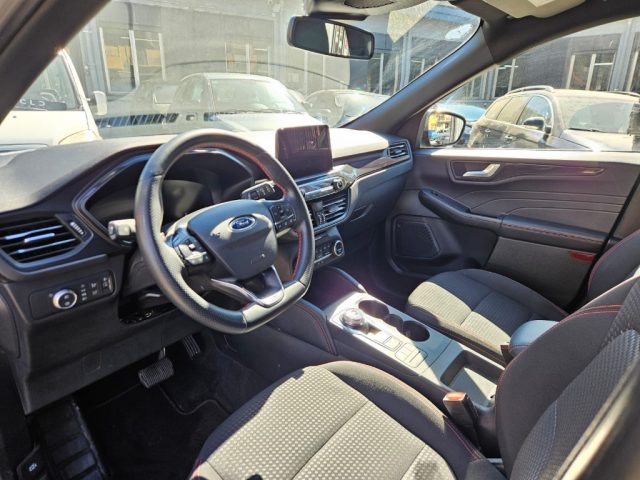Ford Kuga 1.5 EcoBlue 120 CV aut. 2WD ST-Line, del 2021, 147.950 km, in vendita a Torino (TO)