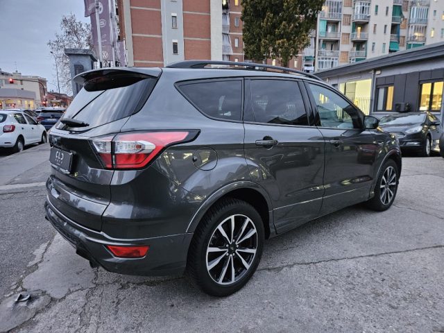 Ford Kuga 2.0 TDCI 120 CV S&S 2WD Powershift ST-Line - foto 4 di 4