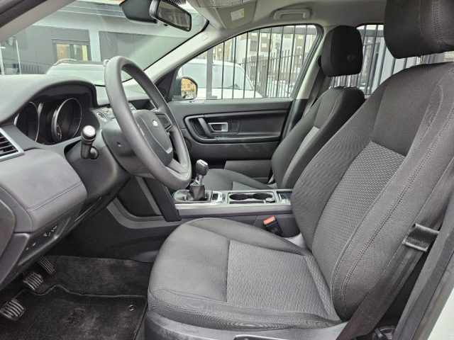 Land Rover Discovery Sport 2.0 TD4 150 CV usato a TORINO