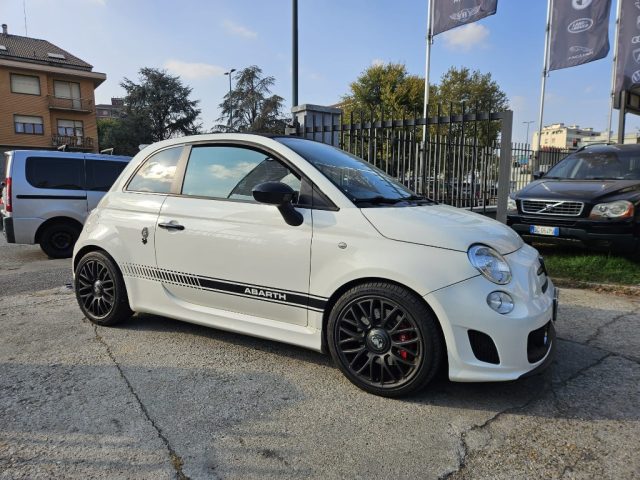 Abarth 500 C 1.4 Turbo T-Jet Custom - foto 3 di 4