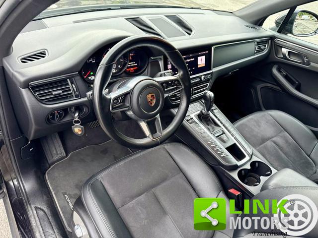 Porsche Macan 2.0 t - foto 2 di 4