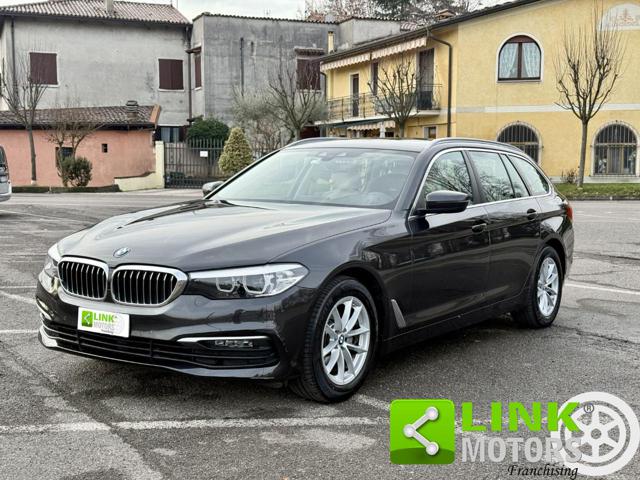BMW 520 AUTOMATICA TOURING LUXURY usato a BRESCIA