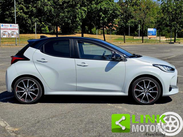 Toyota Yaris GR SPORT - foto 3 di 4