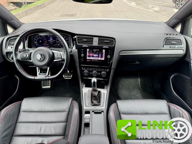 Volkswagen Golf GTI PERFORMANCE - foto 4 di 4