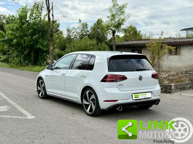Volkswagen Golf GTI PERFORMANCE - foto 3 di 4