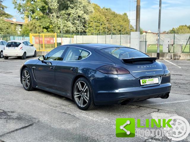 Porsche Panamera 4s - foto 3 di 4
