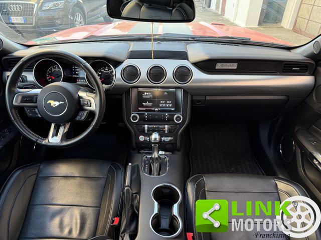 Ford Mustang Gt coupé - foto 4 di 4