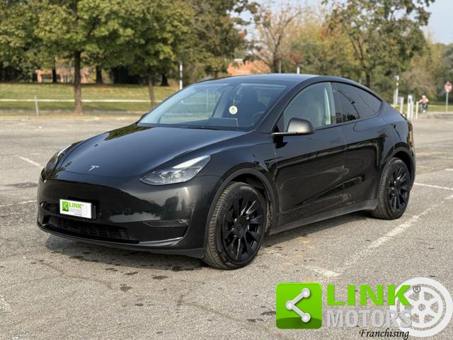 Tesla Model Y longe, del 2022, 125.000 km, in vendita a Brescia (BS)