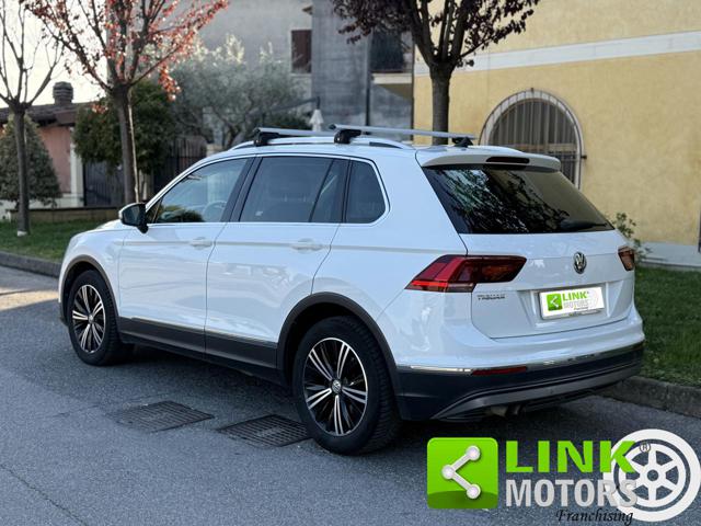 Volkswagen Tiguan ADVANCED - foto 3 di 4