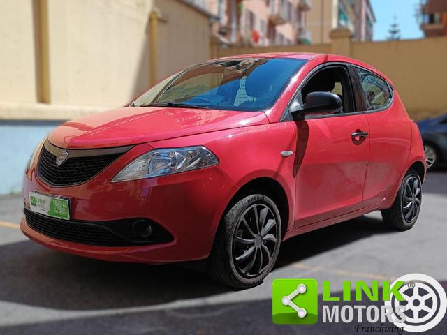 Lancia Ypsilon 1.2 69 CV 5 porte S&S Platinum usato a GENOVA