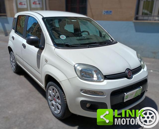 Fiat Panda 0.9 TwinAir Turbo Natural Power Lounge - foto 2 di 4