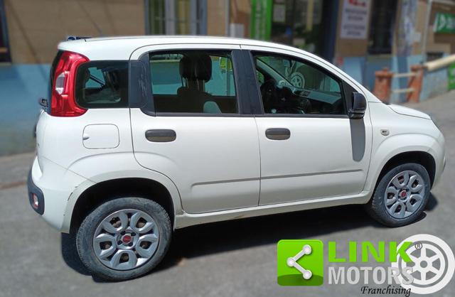 Fiat Panda 0.9 TwinAir Turbo Natural Power Lounge - foto 4 di 4