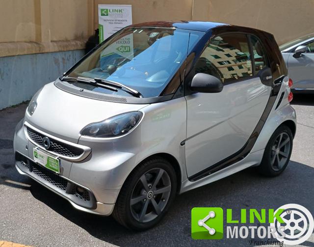 smart forTwo 800 40 kW coupè cdi usato a GENOVA