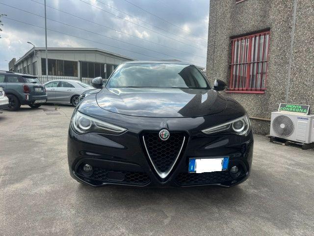 Alfa Romeo Stelvio 2.2 Turbodiesel 180 CV AT8 RWD Business - foto 2 di 4