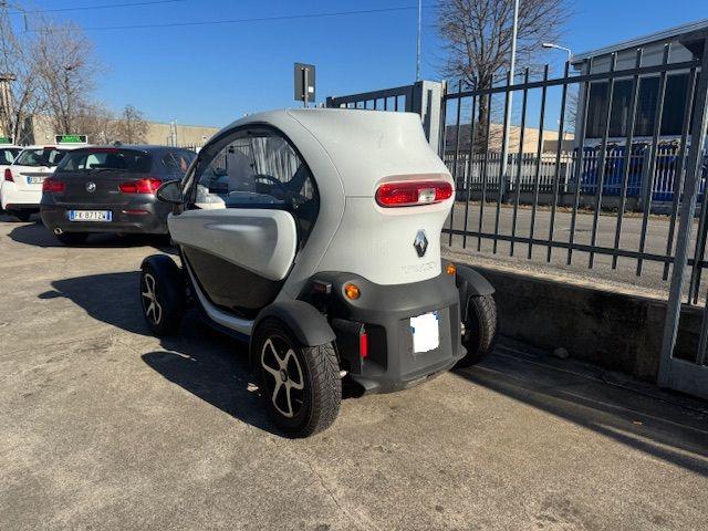 Renault Twizy LIFE BATTERIA A NOLEGGIO - foto 2 di 4