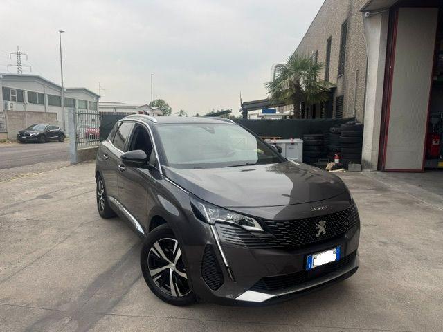 Peugeot 3008 Hybrid 225 e-EAT8 GT Pack - foto 2 di 4