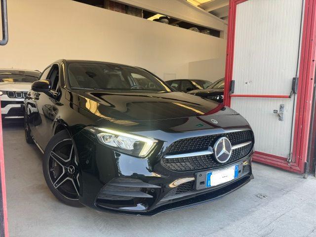 Mercedes-Benz A 180 d Automatic Premium AMG NIGHT EDITION - foto 3 di 4